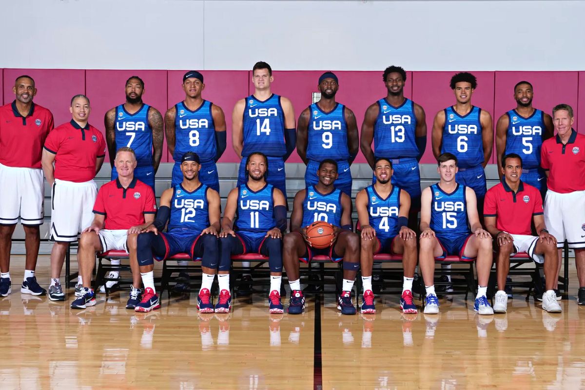 US Men's National Team in Abu Dhabi US Men's National Team in Abu Dhabi