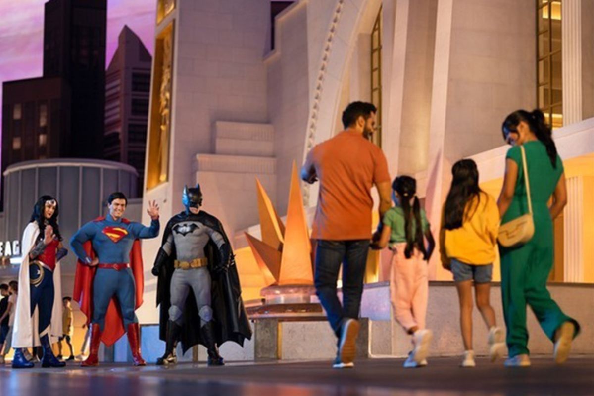 Warner Bros. World Abu Dhabi, warner bros abu dhabi 2024, warner abu dhabi