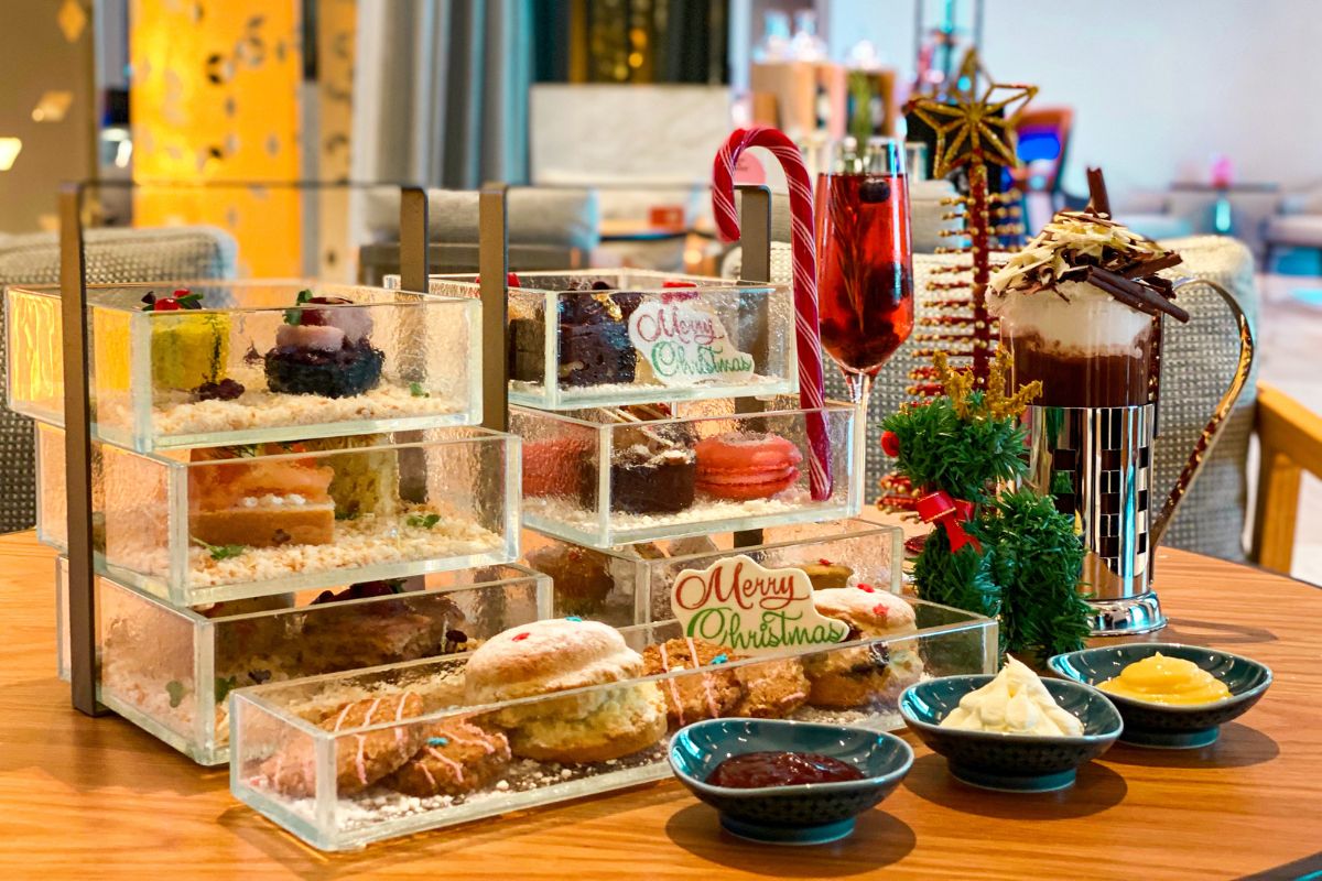 Festive Afternoon Tea at Hilton Abu Dhabi Yas Island, Festive 2023, Christmas in Abu Dhabi, Christmas in Abu Dhabi 2023