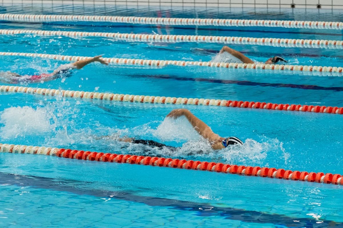 Erth Abu Dhabi olympic pool indoors