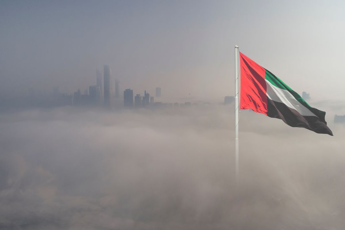 Abu Dhabi fog Fog alerts issued in parts of Dubai and Abu Dhabi once more